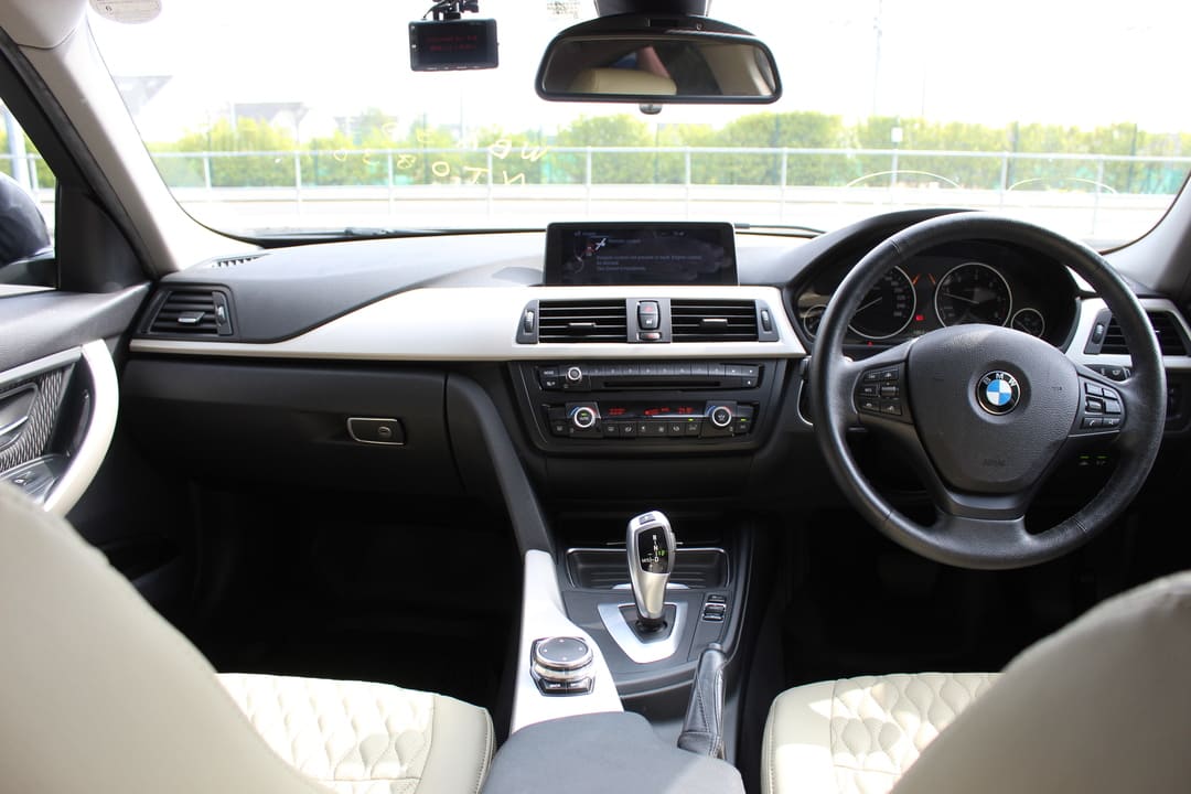BMW 320D