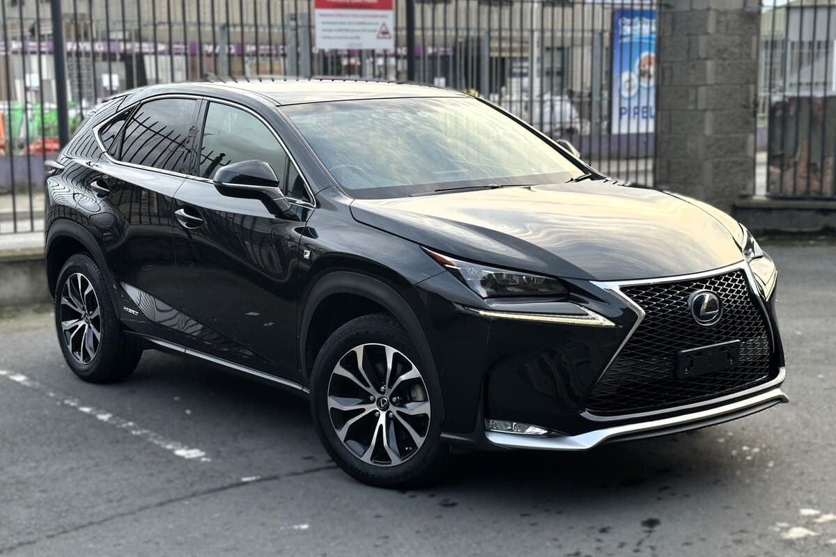 Lexus NX300h
