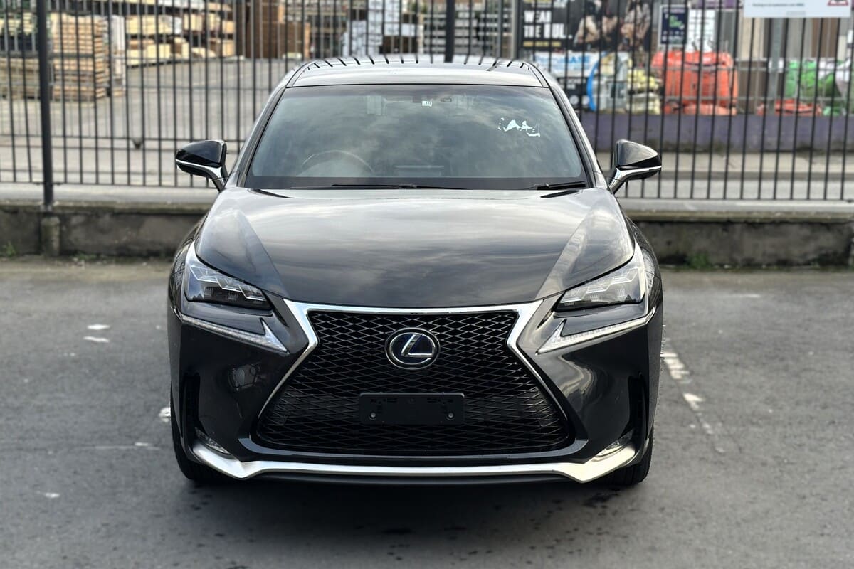 Lexus NX300h