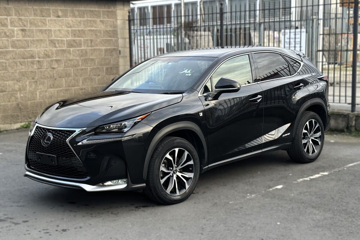 Lexus NX300h