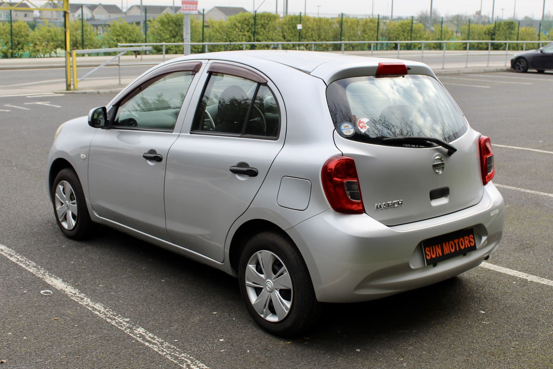 Nissan March