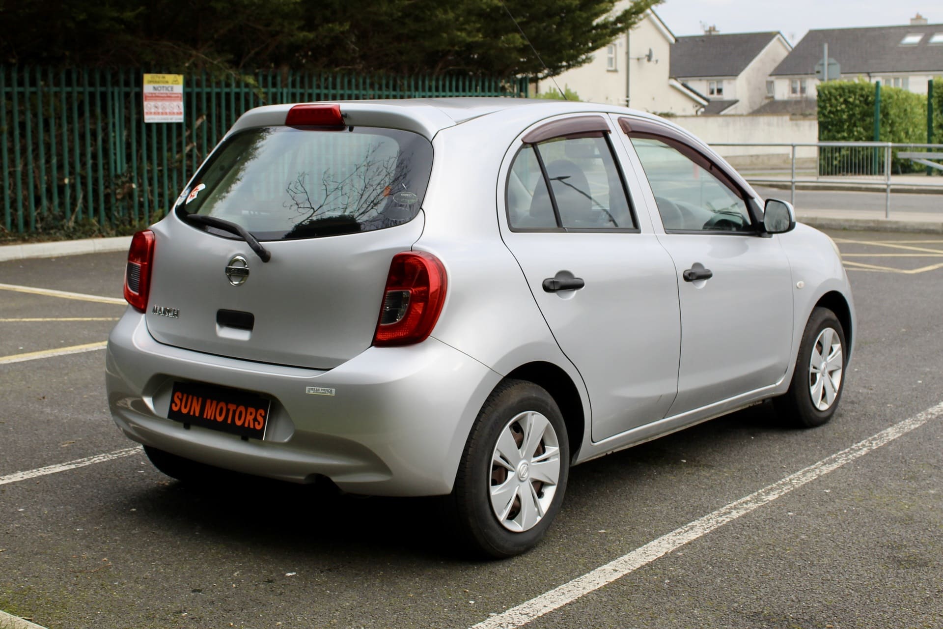 Nissan March