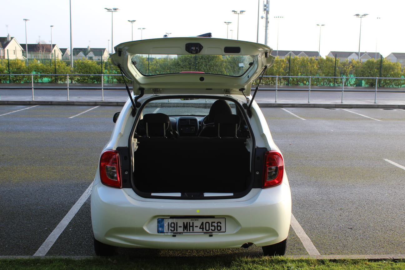 Nissan March