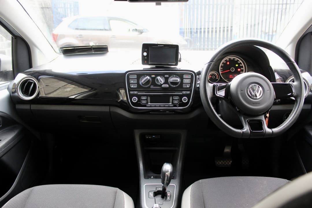 Volkswagen Up